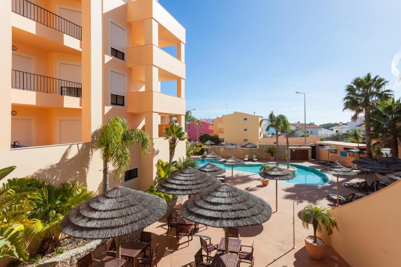 Aum Praia Da Luz Resort Apartment Kültér fotó